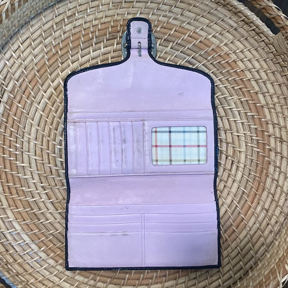 Black and Grey Coach Wallet - Picture 5 of 8